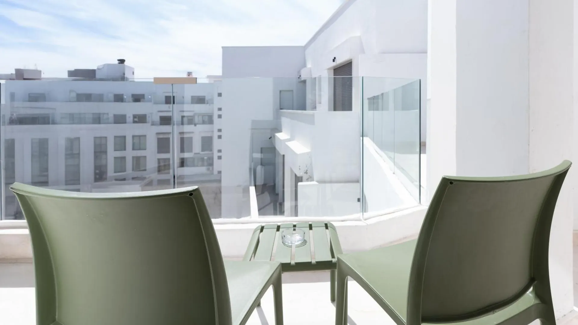 קזבלנקה Modern & Bright Studio Balcony & Parking Maarif מרוקו