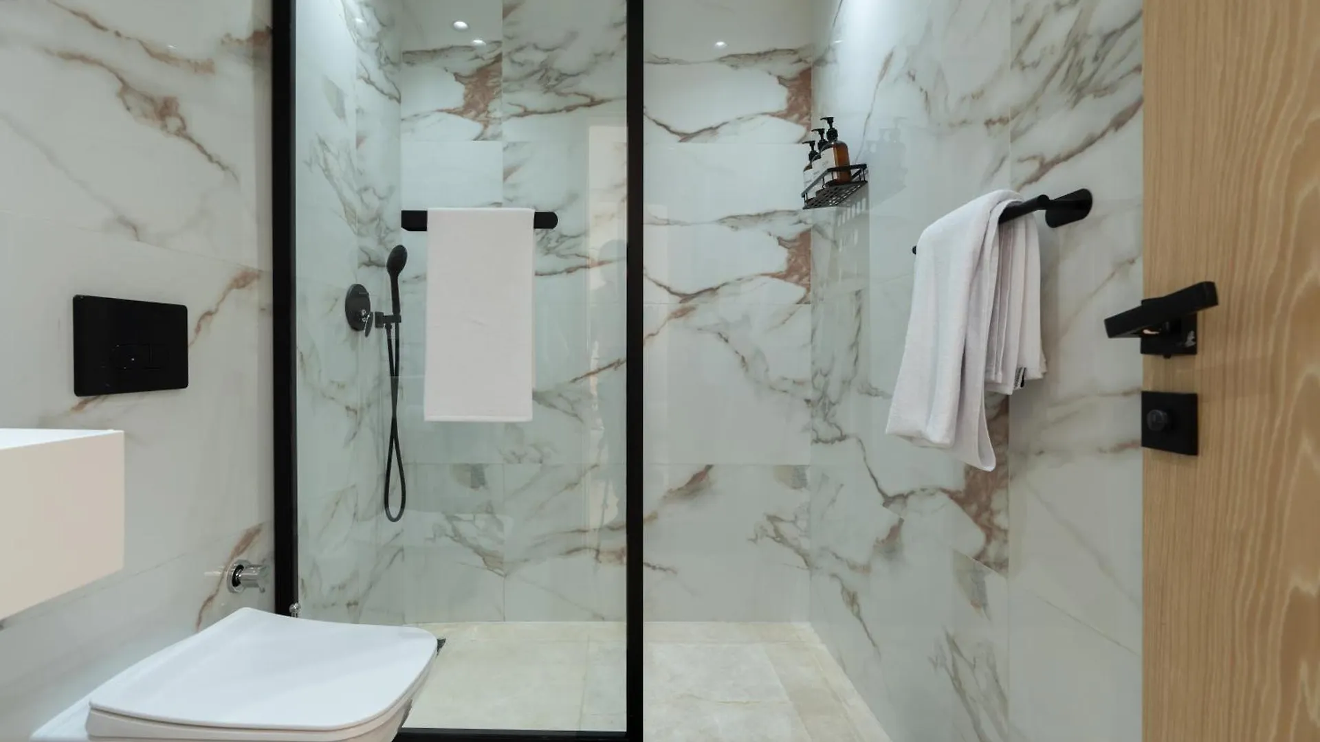 קזבלנקה Modern & Bright Studio Balcony & Parking Maarif מרוקו
