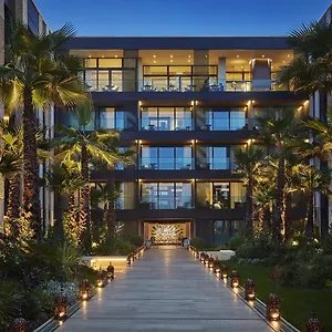 5* מלון Four Seasons